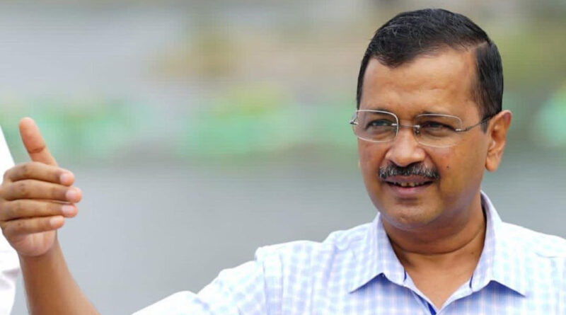 चंडीगढ़:आम आदमी पार्टी ने दिल्ली के मुख्यमंत्री अरविंद केजरीवाल को असंध विधानसभा के बाल पबाना गांव में रोके जाने को लेकर अपनी नारजगी जताई है। पार्टी का कहना है कि इस पूरे मामले को लेकर पूरे हरियाणा में लोगों के बीच नाराजगी है। आम आदमी पार्टी के नेता, पदाधिकारी और कार्यकर्ता खट्टर सरकार की इस तानाशाही से हरियाणा के हर एक आदमी को रूबरू कराने की तैयारी कर चुके हैं।