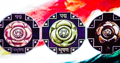 राष्ट्रपति रामनाथ कोविंद ने इस वर्ष के पदम् पुरस्कारों को मंजूरी दे दी। ये प्रतिष्ठित पुरस्कार तीन श्रेणियों में दिए जाते हैं। जोकि पद्म भूषण,पद्म विभूषण और पद्म श्री हैं। कादर खान और गौतम गंभीर सहित कुल 112 लोगों को सम्मानित किया गया।