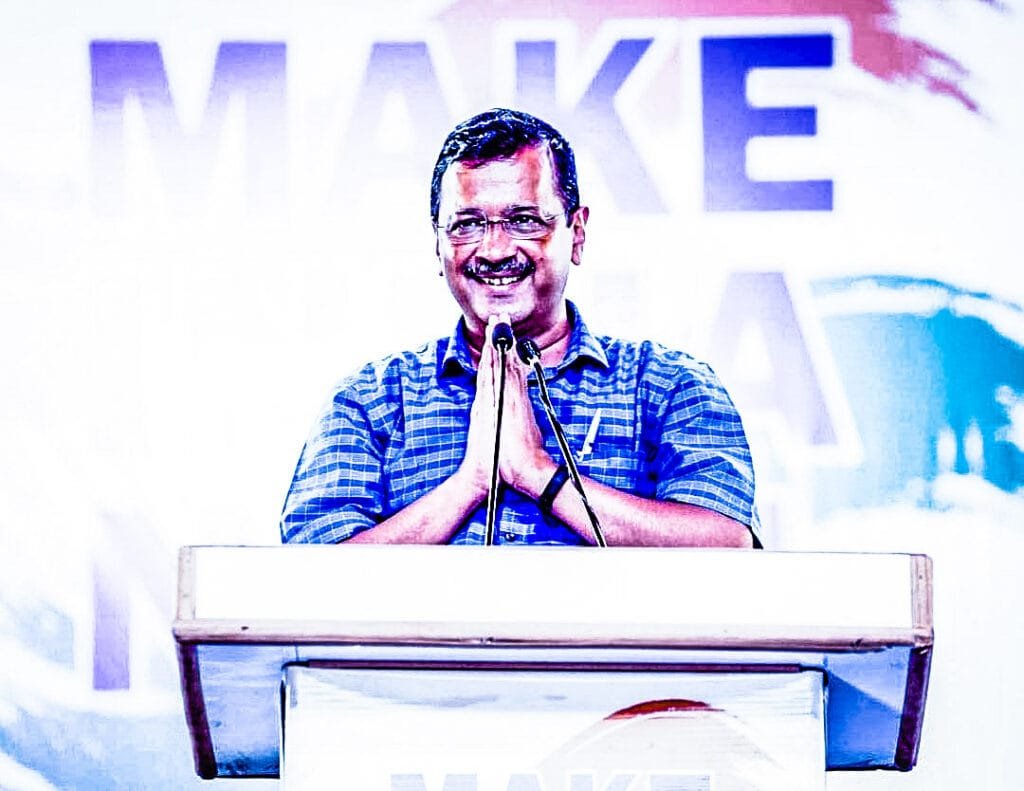 Election 2019:लोकसभा और विधान सभा चुनावों के लिए तैयार है AAP 1 आगामी चुनावों की तैयारी की बैठक में कार्यकर्ताओं को जोश के साथ काम करने के लिए दिए गए निर्देश। मोदी के नाम पर अपनी नैया पार लगाना चाहते हैं, मुख्यमंत्री मनोहर लाल खट्टर ,मोदी की नावं खुद भंवर में फसी हुई है। "श्री शर्मा ने कहा।