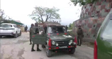 पुलवामा हमले के एक सप्ताह बाद केंद्र सरकार का बड़ा फैसला। अब सभी 780000 अर्धसैनिक बलों को मिलेगा हवाई टिकट। फैसला तुरंत प्रभाव से लागु।