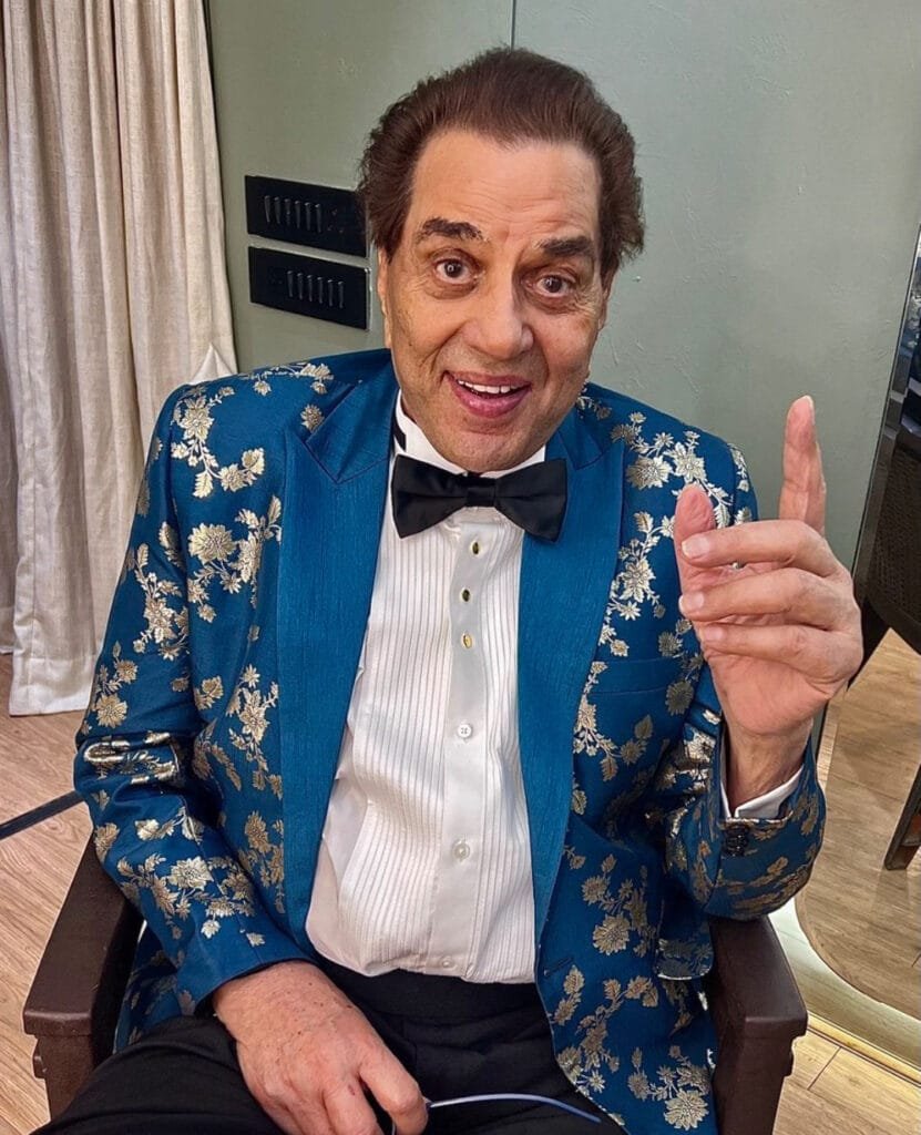 Dharmendra Nowadays: आजकल क्या कर रहे है माचोमैन धर्मेंद्र