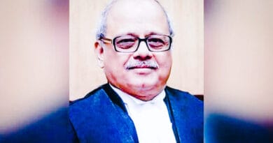 लोकपाल और लोकायुक्त अधिनियम की अधिसूचना के पांच साल बाद केंद्र सरकार ने सुप्रीम कोर्ट के पूर्व न्यायाधीश जस्टिस पिनाकी चंद्र घोष को देश का पहला लोकपाल नियुक्त किया है।