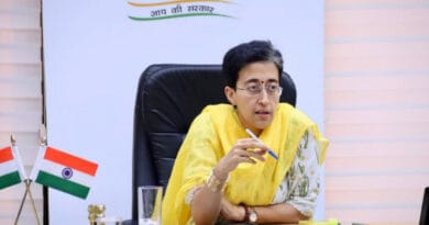 अगर बहस नही कर सकते तो क्रिकेट अकादमी चलाओ, आतिशी का गंभीर पर तंज