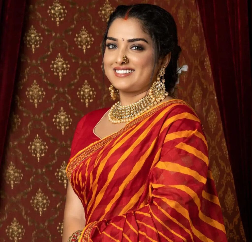 Actress Amrapali: भोजपुरी अभिनेत्री आम्रपाली दुबे का जबरदस्त डांस
