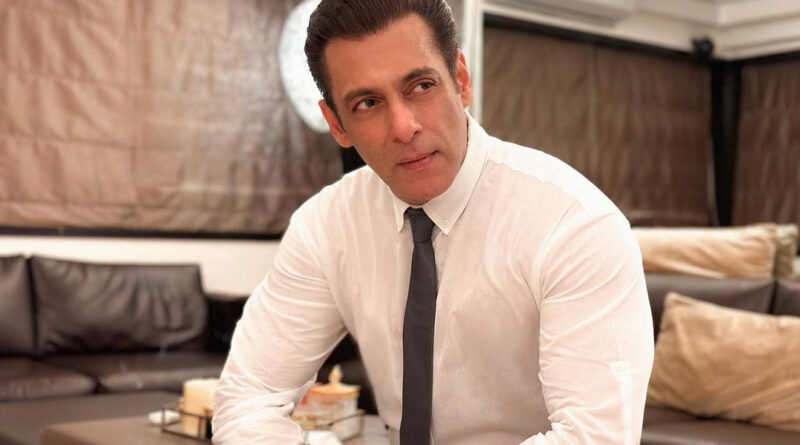 सलमान खान और कटरीना कैफ की फिल्म भारत पहले दिन सबसे ज्यादा कमाई करने में सफल रही। इससे पहले सलमान खान की किसी फिल्म ने पहले दिन इतनी कमाई नहीं की है।