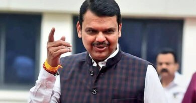 महाराष्ट्र के मुख्यमंत्री देवेंद्र फडणवीस पानी का बिल नही चुकाने पर हुए डिफॉल्टर घोषित। फडणवीस के कैबिनेट के कई मंत्रियों के नाम भी है डिफॉल्टर लिस्ट में।