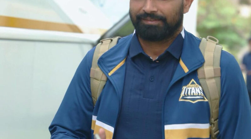 भारतीय टीम के तेज गेंदबाज मोहम्मद शमी के खिलाफ गिरफ्तारी वारंट जारी होने के बाद पत्नी हसीन जहां ने न्याय प्रणाली का धन्यवाद किया। हसीन जहां ने पिछले साल पति शमी के खिलाफ घरेलू हिंसा का केस दर्ज करवाया था।