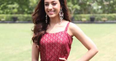 Sahar Bamba की फिल्म पल पल दिल के पास