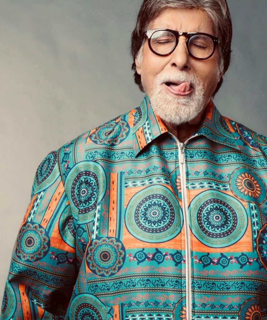 बॉलीवुड के शहंशाह Amitabh Bachchan को Dadasaheb Phalke Award से सम्मानित किया जाएगा।इसकी जानकारी केंद्रीय मंत्री प्रकाश जावड़ेकर ने ट्विटर के माध्यम से दी।