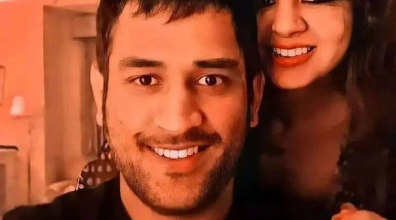 Sakshi Dhoni's photo is becoming very viral on the internet, can you identify it?