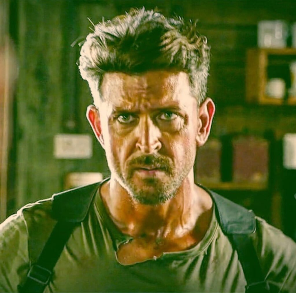 ऋतिक रोशन और टाइगर श्रॉफ की वॉर मूवी ने 19 दिन में बॉक्स ऑफिस पर बनाया कमाई का रिकॉर्ड 1 ऋतिक रोशन और टाइगर श्रॉफ की फिल्म 'वॉर' बॉक्स ऑफिस पर लगातार शानदार प्रदर्शन कर रही है। वॉर मूवी ने अपनी तूफानी कमाई के साथ बॉक्स ऑफिस पर रिकॉर्ड कायम कर दिया है।
