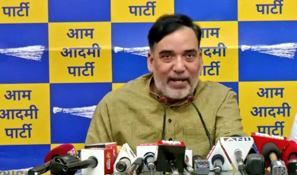 Petition: AAP के 11 विधायकों की सदस्यता रद्द करने वाली याचिका ख़ारिज