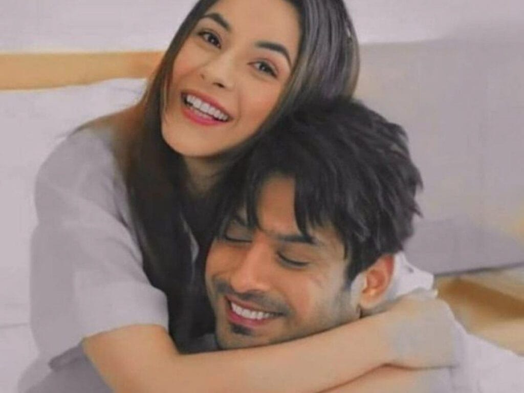 बिग बॉस 13 के घर में शहनाज गिल और सिद्धार्थ शुक्ला के खूब चर्चे हो रहे हैं। दोनों की नोंक-झोक दर्शकों को खूब पसंद आ रही है। अब शहनाज गिल ने अपने बेस्ट फ्रेंड सिद्धार्थ शुक्ला से शादी करने का ऐलान कर दिया है।