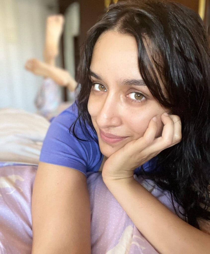 फिल्म इंडस्ट्री में 10 साल होने पर भी श्रद्धा कपूर वो मुकाम हासिल नहीं कर पाई जो कि अन्य अभिनेत्रियां बहुत कम समय में हासिल कर लेती हैं।
