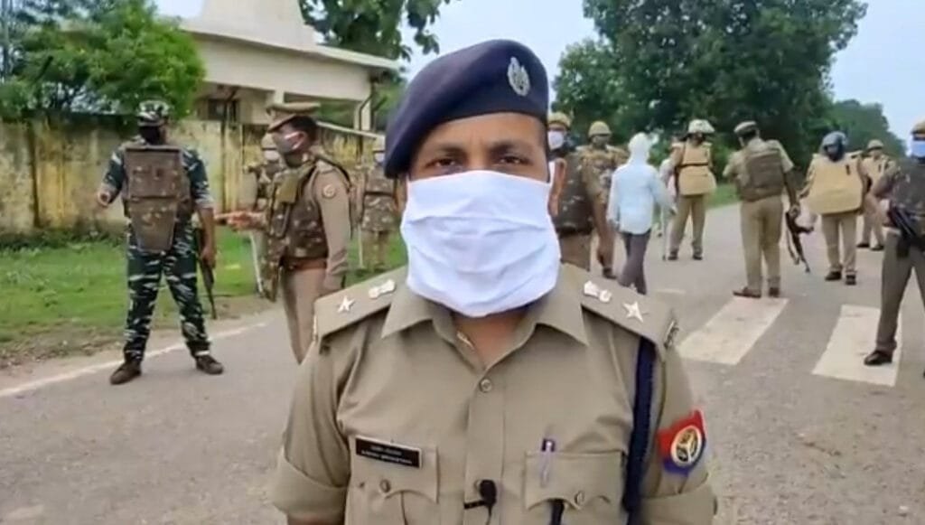 8 Police: हिस्ट्रीशीटर विकास दुबे के साथ एनकाउंटर में 8 पुलिसकर्मी शहीद