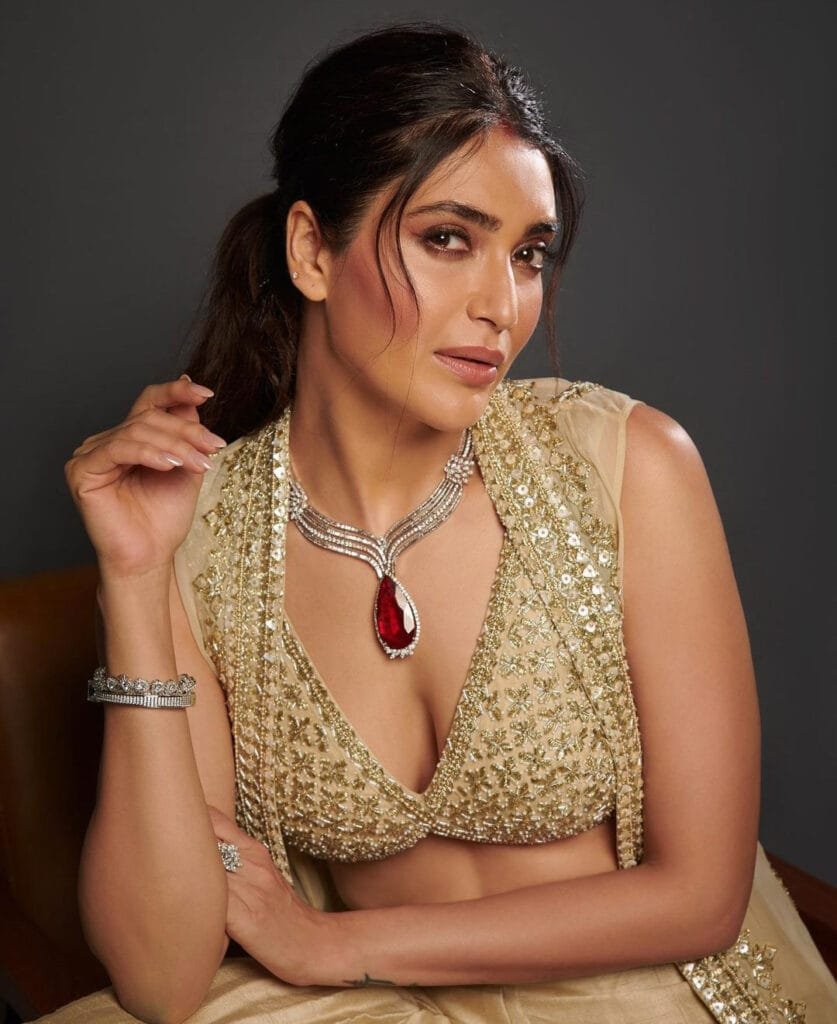 Karishma Tanna ने जीता खतरों के खिलाडी 10 का फाइनल ख़िताब