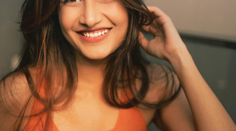 Dhanashree Verma ने ऋतिक रोशन के गाने पर किया धमाकेदार डांस