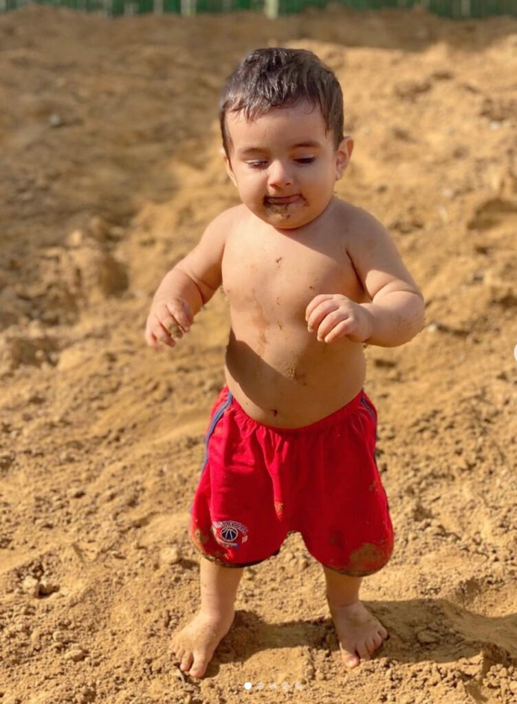 महिला पहलवान गीता फोगट ने बेटे अर्जुन की क्यूट तस्वीरें सोशल मीडिया पर साझा कीं