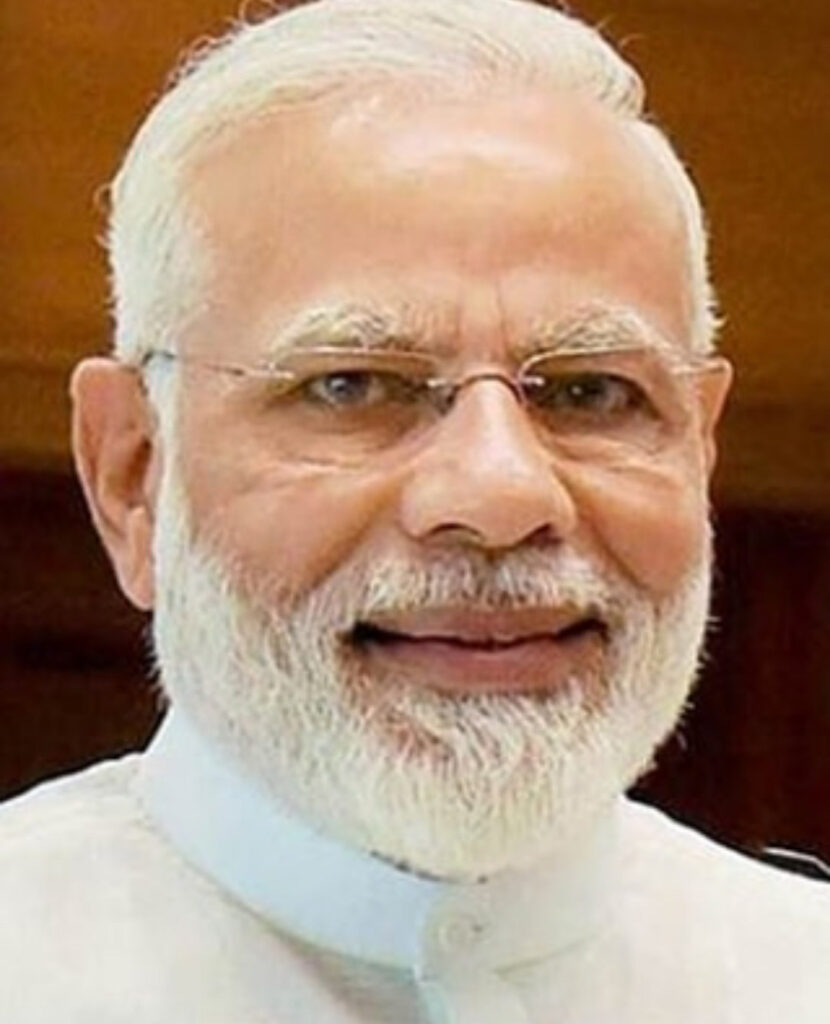 बीजेपी मंत्री कपिल देव अग्रवाल के भाई को पीएम मोदी ओर सीएम योगी की तस्वीरों का इस्तेमाल कर मोबाइल फोन ब्रांड को प्रमोट करने के आरोप में गिरफ्तार किया गया