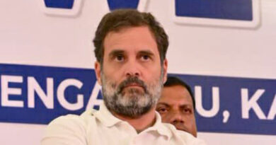 डीजल पेट्रोल की बढ़ती कीमतों को लेकर कांग्रेस नेता राहुल गांधी ने प्रधानमंत्री नरेंद्र मोदी पर निशाना साधा। कहा-हम सच का आइना दिखाते हैं।