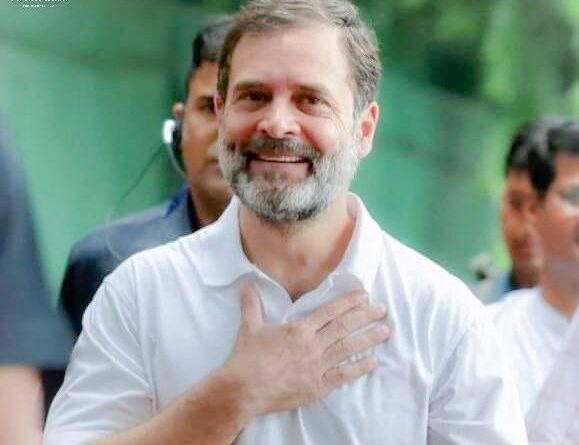राहुल गांधी ने पीएम मोदी पर निशाना साधते हुए कहा-PMCares के वेंटिलेटर और पीएम में कई समानताएं हैं,दोनों जरूरत के समय नहीं मिलते