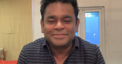 आईटी मिनिस्टर रविशंकर प्रसाद के ट्विटर अकाउंट पर लगी रोक को करीब एक घंटे के बाद हटाया गया। लेकिन चेतावनी भी दी गई है कि अगर अकाउंट के खिलाफ फिर से कोई नोटिस आया तो अकाउंट को फिर से बंद किया जा सकता है या निलंबित भी किया जा सकता है।