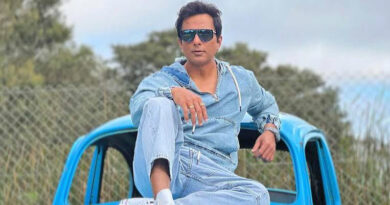 सोनू सूद ने खटखटाया बॉम्बे हाई कोर्ट का दरवाजा । सोनू सूद ने अपनी अपील में कहा है कि कुछ लोग उनका नाम खराब करने की कोशिश कर रहें है।