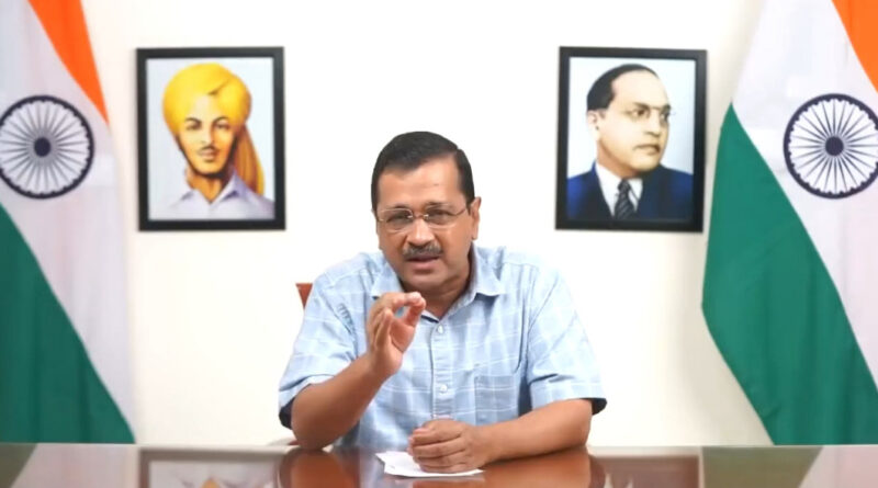 दिल्ली में बढ़ते प्रदूषण की खतरनाक स्थिति को देखते हुए इस बार भी दिल्ली में पटाखों के भंडारण,बिक्री और उपयोग पर पूर्णयता रोक लगा दी गयी है। 