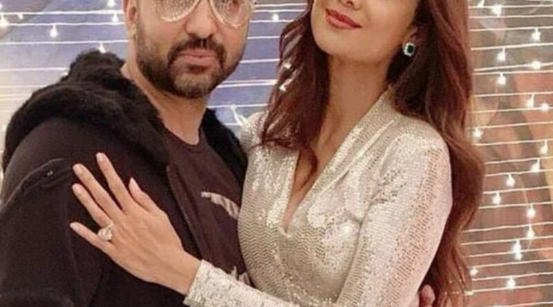 बॉलीवुड अभिनेत्री शिल्पा शेट्टी के पति मशहूर व्यवसायी राज कुंद्रा को जमानत मिल गई है। राज कुंद्रा पिछले 64 दिन से मुंबई की आर्थर रोड जेल में बंद था।