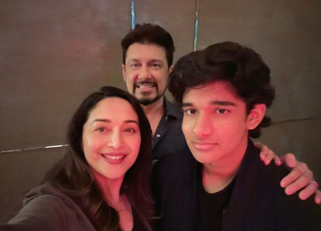 Ryan ने कैंसर पीड़ितों के लिए कटवा दिए अपने लंबे घने बाल