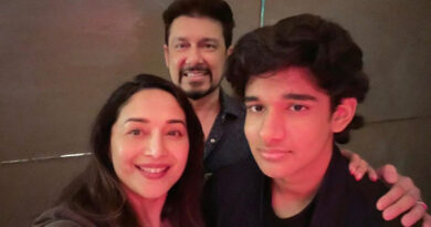माधुरी दीक्षित के छोटे बेटे रेयान ने इतनी छोटी सी उम्र में ऐसा काम किया है, जिसके लिए हर कोई उसकी तारीफ कर रहा है। 