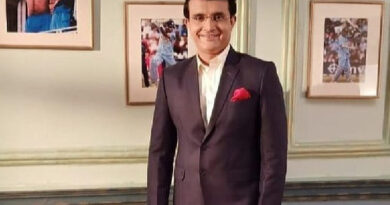 भारतीय क्रिकेट कंट्रोल बोर्ड के अध्यक्ष सौरव गांगुली ने रणजी ट्रॉफी की तारीखों की घोषणा कर दी है। गांगुली ने कहा कि टूर्नामेंट के फॉर्मेट में कोई बदलाव नहीं होगा। सभी टीमों को 5 ग्रुपों में बांटा जाएगा। हर ग्रुप में 6 टीमें होंगी। 