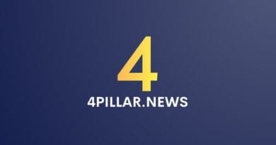 महाराष्ट्र के चंद्रपुर में पत्नी ने अवैध संबंधों में रोड़ा बने पति को प्रेमी के साथ मिलकर मौत के घाट उतार दिया है।  हालांकि, पुलिस ने 48 घंटे के अंदर ही इस मामले का खुलासा कर दिया । पुलिस ने मृतक की पत्नी सुमन उसके प्रेमी और एक अन्य को गिरफ्तार कर लिया है ।
