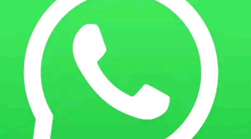 Whatsapp यूजर्स के लिए बहुत बड़ी खुशखबरी आने वाली है। यूजर्स जल्द ही इनस्टैंट मैसेजिंग एप के जरिए 2 GB तक का डाटा ट्रांसफर कर सकेंगे। अब 100 MB तक की फाइल्स ट्रांसफर की जा सकती हैं। व्हाट्सएप ने दो जीबी डाटा ट्रांसफर का सफल परीक्षण कर लिया है।
