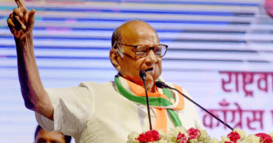राष्ट्रवादी कांग्रेस पार्टी के चीफ शरद पवार ने कहा कि दिल्ली में जो घटनाएं होती है उसका असर पूरे देश पर होता है। दिल्ली दंगों के कारण जो तस्वीर सामने आई है उससे गलत संदेश जा रहा है। शरद पवार के अलावा कार्यक्रम में मौजूद एनसीपी नेता छगन भुजबल और महाराष्ट्र के उप मुख्यमंत्री ने भी केंद्र सरकार और भारतीय जनता पार्टी पर जमकर निशाना साधा।