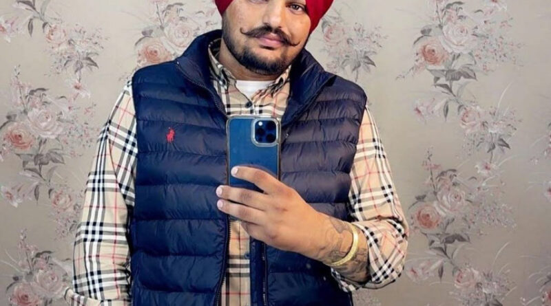 Singer Moosewala की हत्या मामले में पुलिस ने आरोपी को हिरासत में लिया