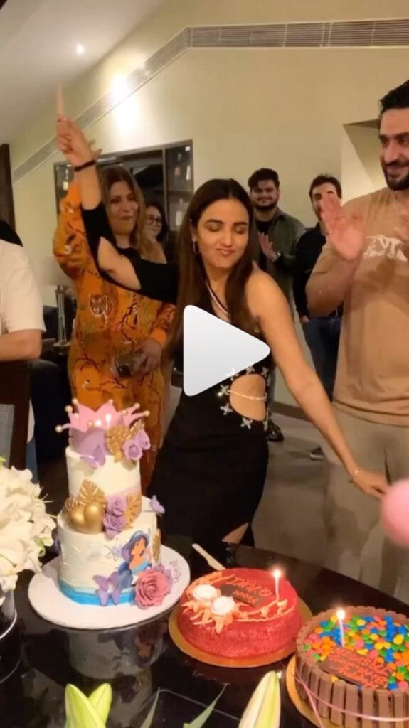 Jasmin Bhasin Ali:जैस्मिन भसीन को अली गोनी ने बर्थडे पर दिया तोहफा
