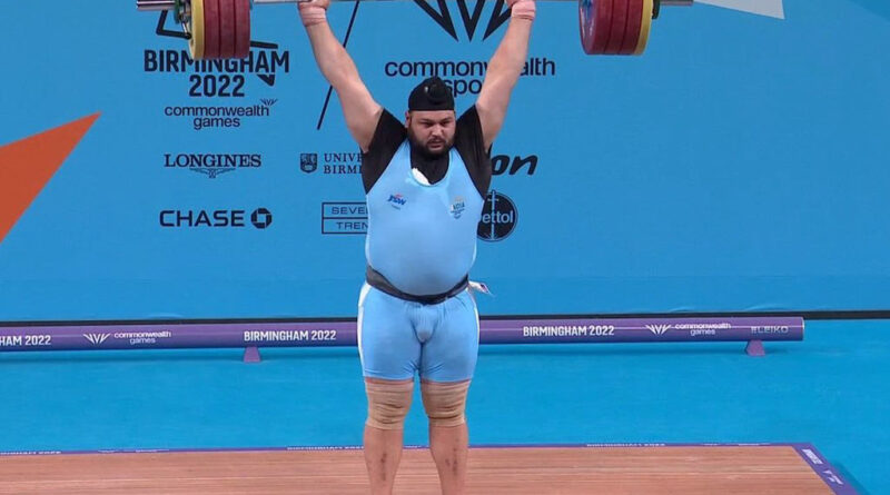 Gurdeep Singh ने पुरुषों के 109 kg वर्ग में कांस्य पदक जीता