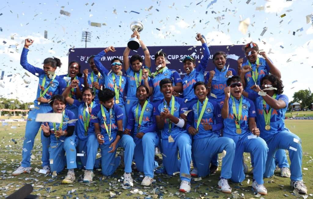 Womens Final: महिला टीम ने इंग्लैंड को हराकर फाइनल में प्रवेश किया