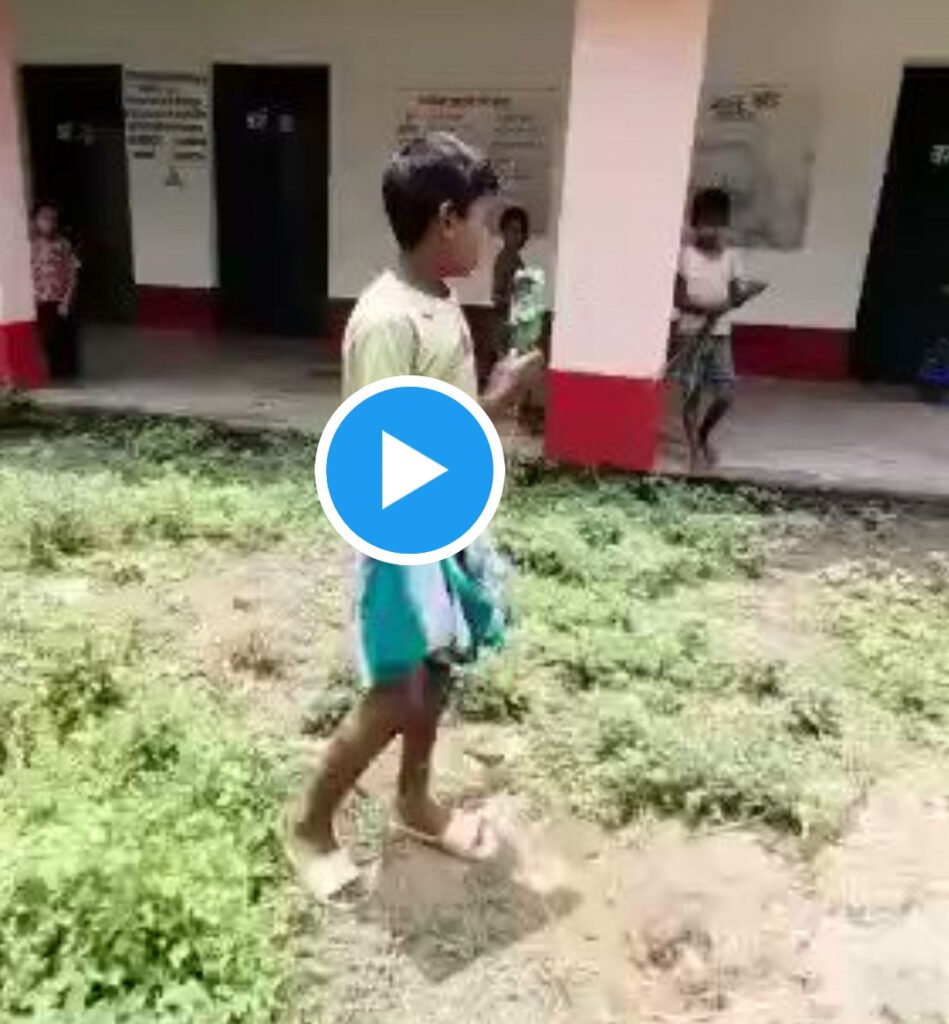 School 12:बच्चे ने पत्रकार बन दिखाई थी सरकारी स्कूल की दुर्दशा