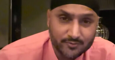 Arshdeep: हरभजन सिंह ने की पाकिस्तानियों की बोलती बंद