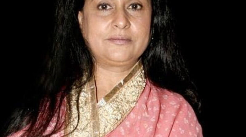 Jaya Bachchan Mimicry: जया बच्चन की मिमक्री करती दिखी ये लड़की