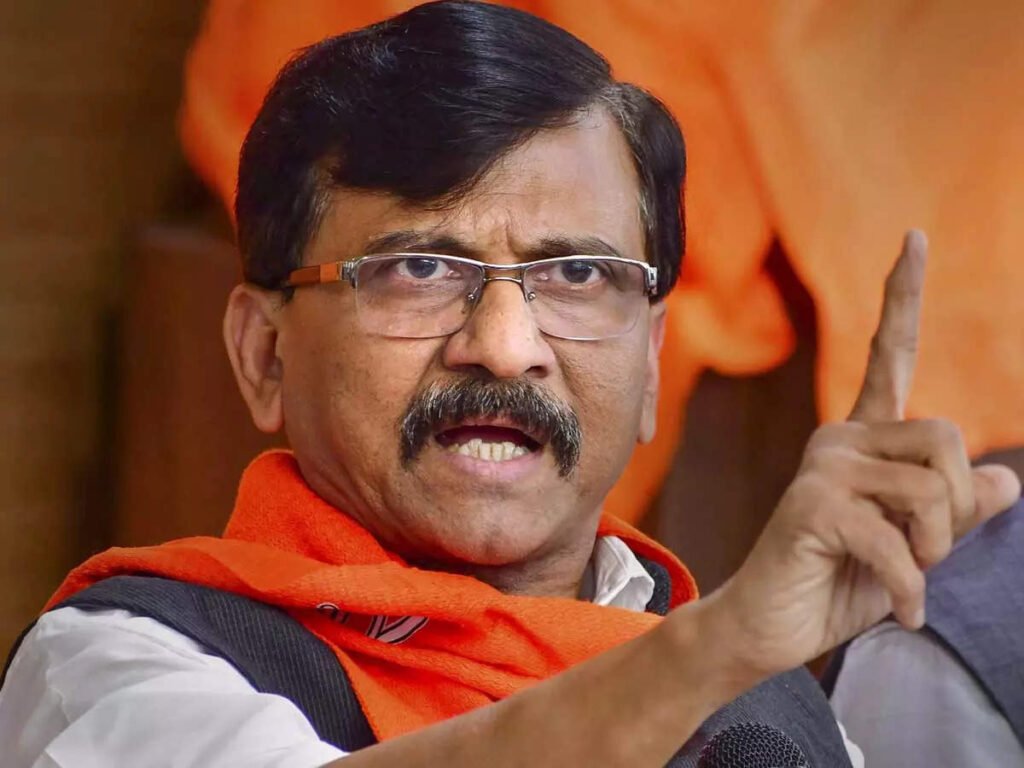 संजय राउत 102 दिन बाद जेल से रिहा, पात्रा चॉल मामले में मिली बेल 1 Patra Chawl: संजय राउत 102 दिन बाद जेल से रिहा