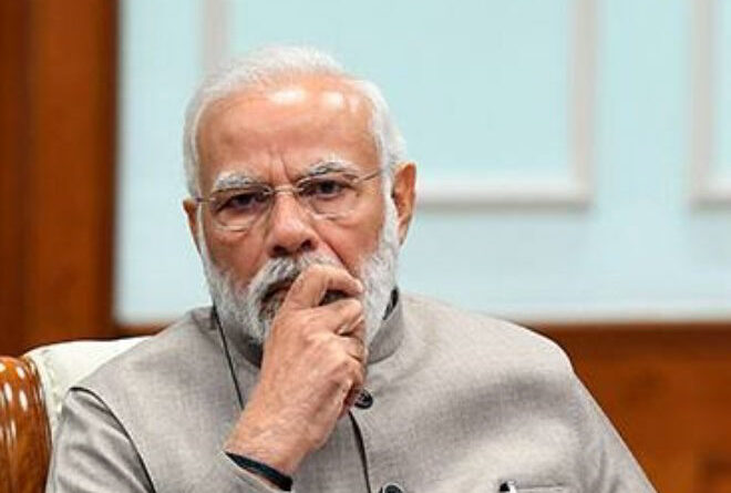 Gujarat Elections: PM Modi के खिलाफ EC में शिकायत दर्ज