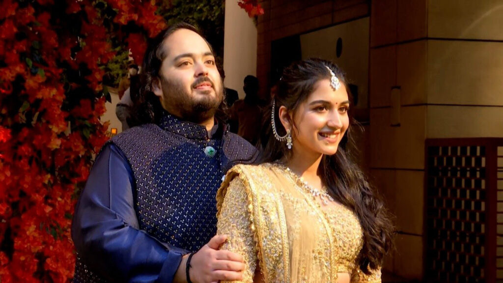 Anant Radhika Engagement में उमड़ा सितारों का सैलाब
