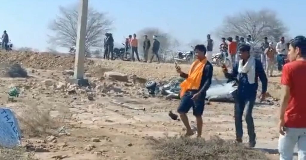 Mirage 2000 crashed: भारतीय वायुसेना के दो लड़ाकू विमान दुर्घटनाग्रस्त