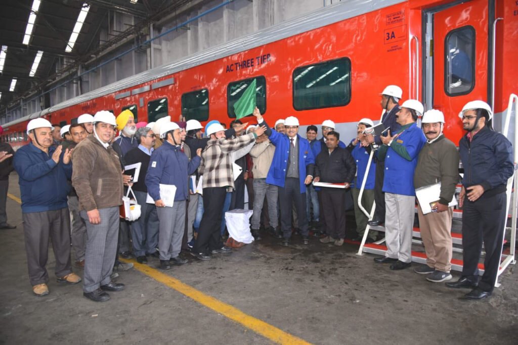 Rail Coach Factory Kapurthala में 550 पदों पर निकली भर्तियां