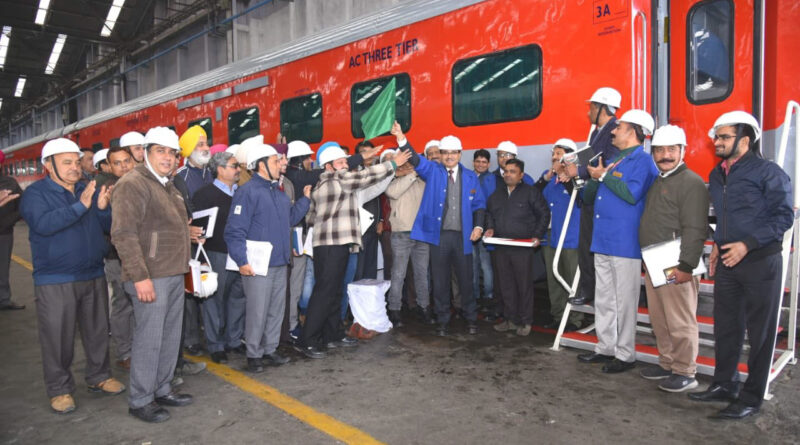 Rail Coach Factory Kapurthala में 550 पदों पर निकली भर्तियां