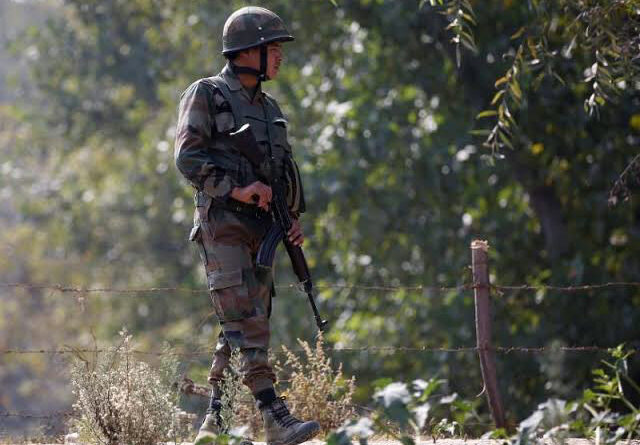 Agniveer fee: खुशखबरी! अग्निवीर भर्ती में सेना भरेगी आधी फीस