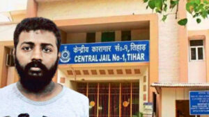 Sukesh Chandrasekhar jail: सुकेश चंद्रशेखर की सेल में जेल प्रशासन का छापा